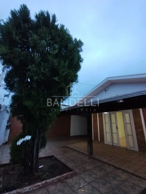 Casa com 3 quartos à venda, 322m2 em Jardim Santa Angelina, Araraquara - SP - imagem 3 Foto 3 de Casa com 3 quartos à venda, 322m2 em Jardim Santa Angelina, Araraquara - SP