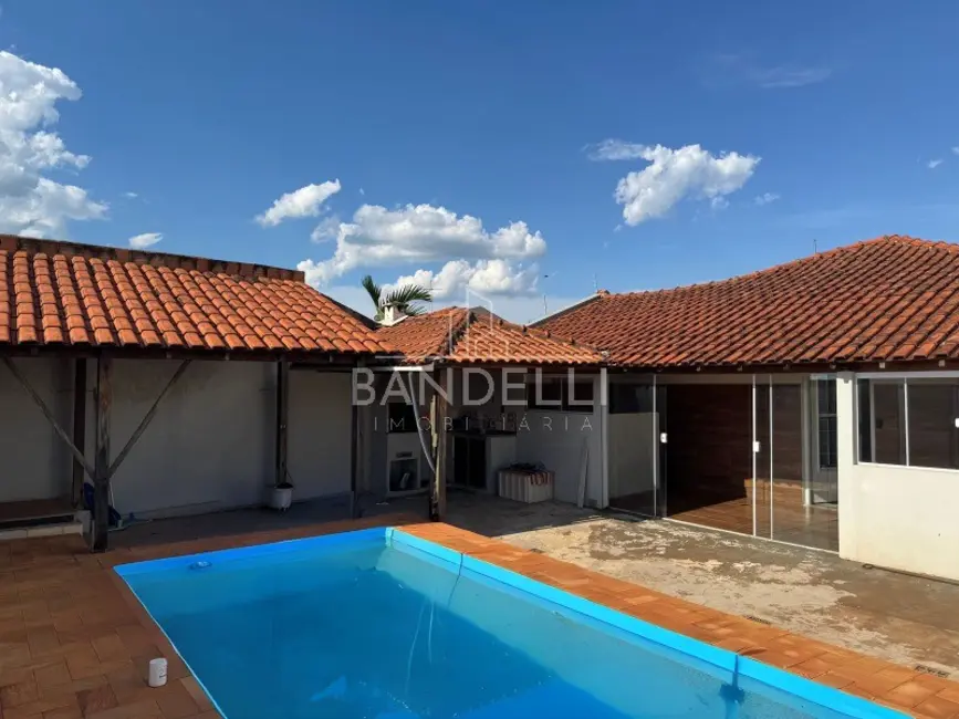 Casa com 3 quartos à venda, 322m2 em Jardim Santa Angelina, Araraquara - SP - imagem 6 Foto 6 de Casa com 3 quartos à venda, 322m2 em Jardim Santa Angelina, Araraquara - SP