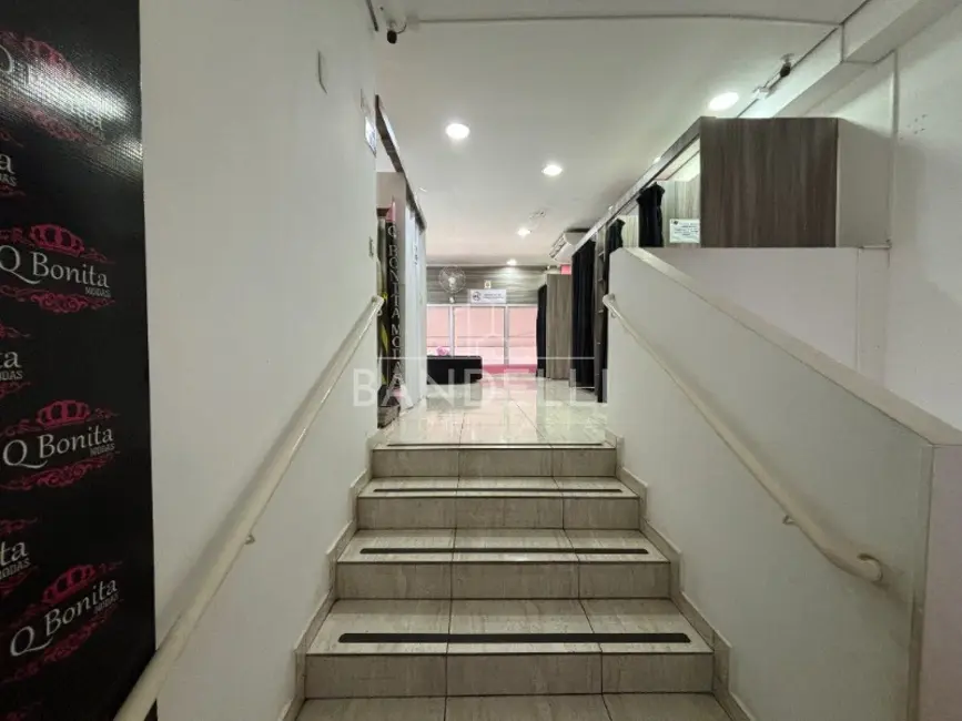 Sala Comercial para alugar, 120m2 em Centro, Araraquara - SP - imagem 4 Foto 4 de Sala Comercial para alugar, 120m2 em Centro, Araraquara - SP