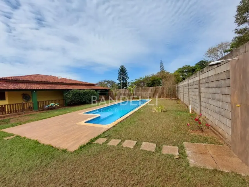 Chácara com 3 quartos à venda, 408m2 em Parque Tropical, Araraquara - SP - imagem 6 Foto 6 de Chácara com 3 quartos à venda, 408m2 em Parque Tropical, Araraquara - SP