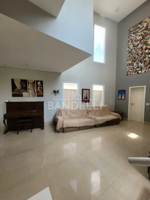 Casa de Condomínio com 3 quartos à venda, 240m2 em Residencial Village Damha II, Araraquara - SP - imagem 6 Foto 6 de Casa de Condomínio com 3 quartos à venda, 240m2 em Residencial Village Damha II, Araraquara - SP