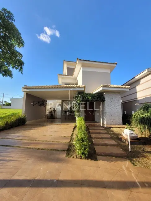 Casa de Condomínio com 3 quartos à venda, 240m2 em Residencial Village Damha II, Araraquara - SP - imagem 1 Foto 1 de Casa de Condomínio com 3 quartos à venda, 240m2 em Residencial Village Damha II, Araraquara - SP