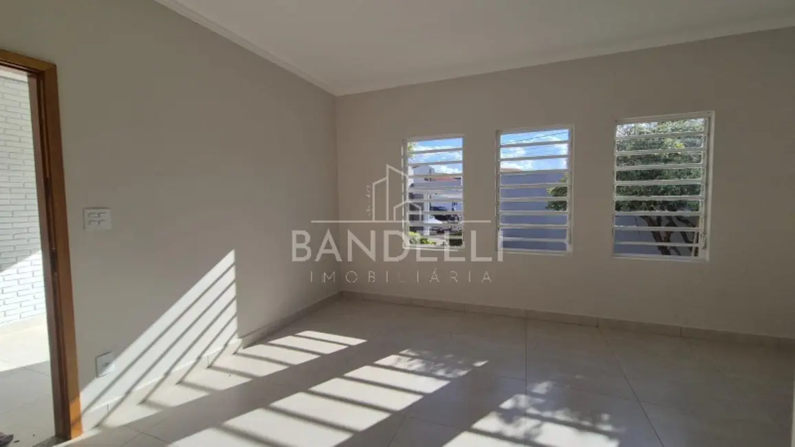 Foto 8 de Casa com 3 quartos para alugar, 124m2 em Vila José Bonifácio,  - SP