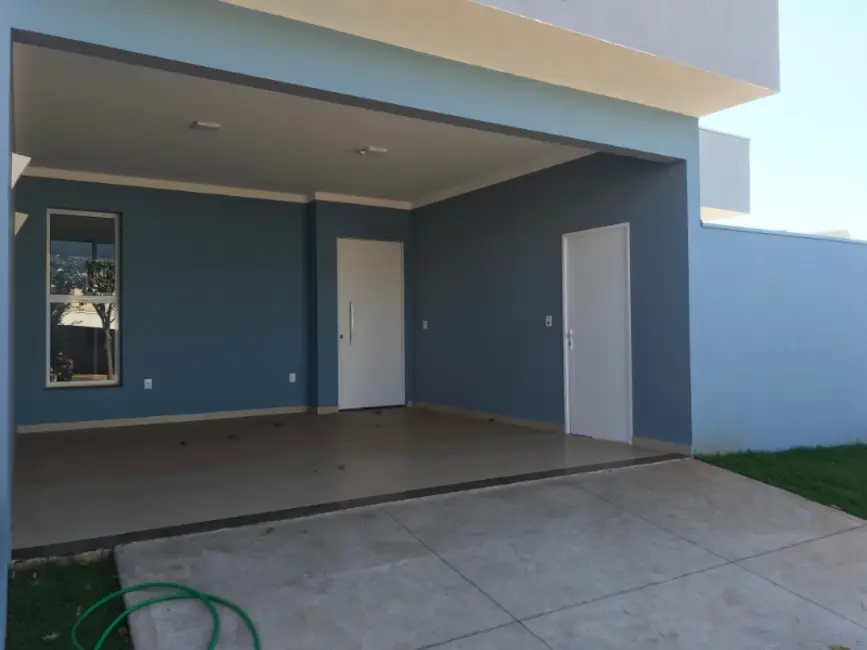 Foto 4 de Casa de Condomínio com 3 quartos à venda, 160m2 em Parque Residencial Damha, Araraquara - SP