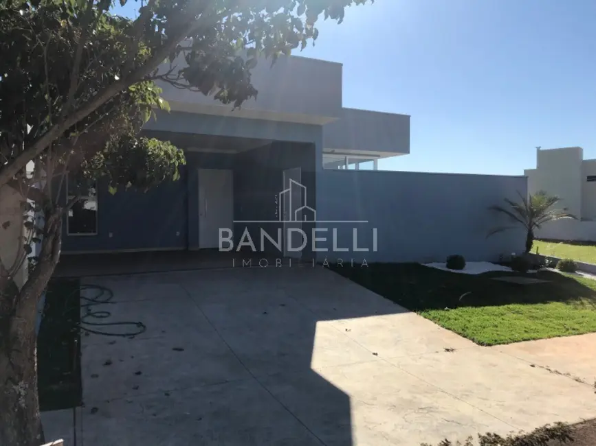 Foto 2 de Casa de Condomínio com 3 quartos à venda e para alugar, 160m2 em Parque Residencial Damha, Araraquara - SP