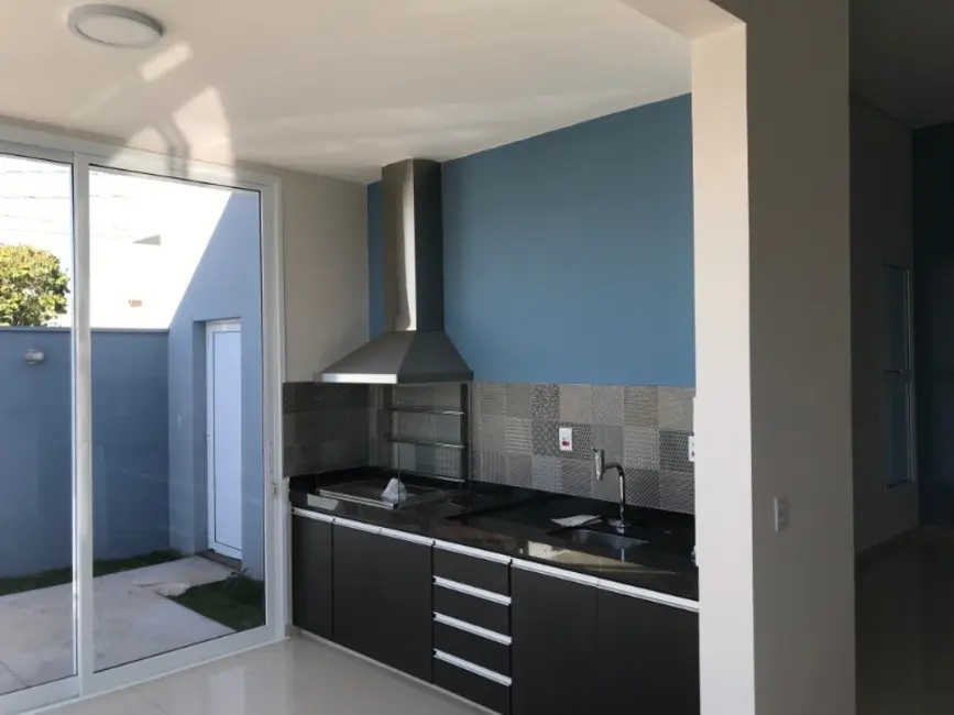 Foto 8 de Casa de Condomínio com 3 quartos à venda, 160m2 em Parque Residencial Damha, Araraquara - SP