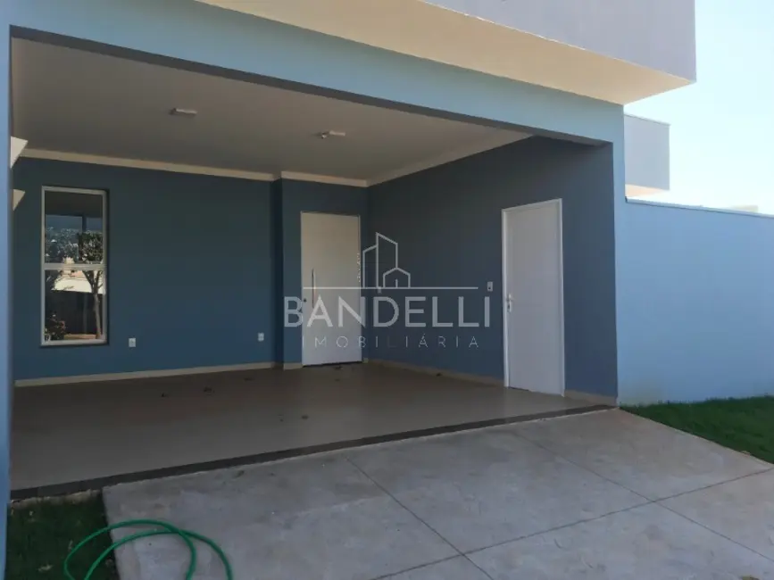 Casa de Condomínio com 3 quartos à venda e para alugar, 160m2 em Parque Residencial Damha, Araraquara - SP - imagem 4 Foto 4 de Casa de Condomínio com 3 quartos à venda e para alugar, 160m2 em Parque Residencial Damha, Araraquara - SP