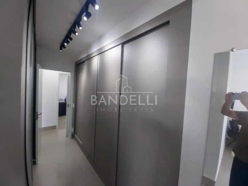 Foto 8 de Apartamento com 3 quartos para alugar, 125m2 em Centro, Araraquara - SP