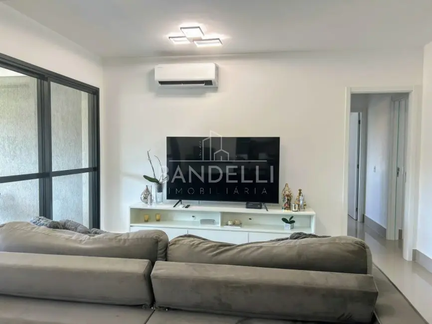 Foto 3 de Apartamento com 3 quartos para alugar, 125m2 em Centro, Araraquara - SP