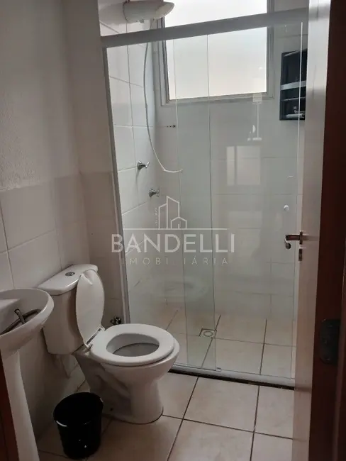 Foto 6 de Apartamento com 2 quartos para alugar, 53m2 em Araraquara - SP