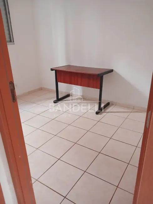 Foto 3 de Apartamento com 2 quartos para alugar, 53m2 em Araraquara - SP