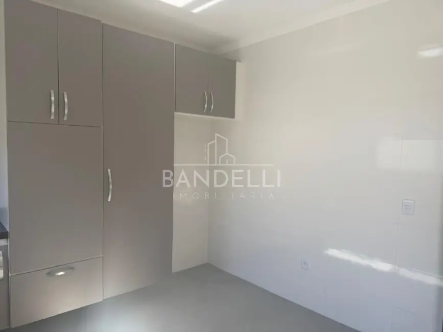 Casa de Condomínio com 3 quartos à venda, 281m2 em Parque Residencial Damha, Araraquara - SP - imagem 5 Foto 5 de Casa de Condomínio com 3 quartos à venda, 281m2 em Parque Residencial Damha, Araraquara - SP