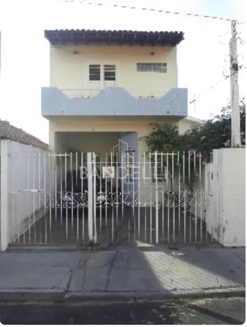 Foto 2 de Casa com 3 quartos à venda, 115m2 em Vila Xavier (Vila Xavier), Araraquara - SP
