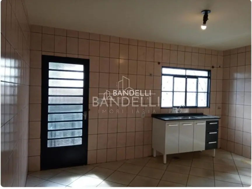 Casa com 2 quartos à venda e para alugar, 128m2 em Vila Xavier (Vila Xavier), Araraquara - SP - imagem 6 Foto 6 de Casa com 2 quartos à venda e para alugar, 128m2 em Vila Xavier (Vila Xavier), Araraquara - SP