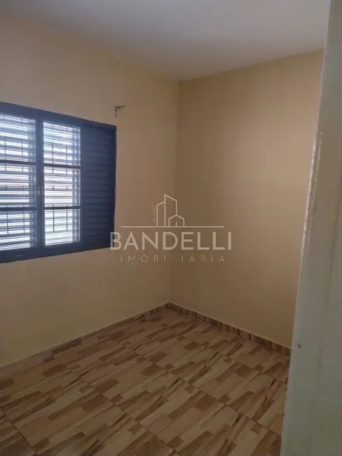 Casa com 3 quartos à venda, 164m2 em Jardim Vitória, Araraquara - SP - imagem 2 Foto 2 de Casa com 3 quartos à venda, 164m2 em Jardim Vitória, Araraquara - SP