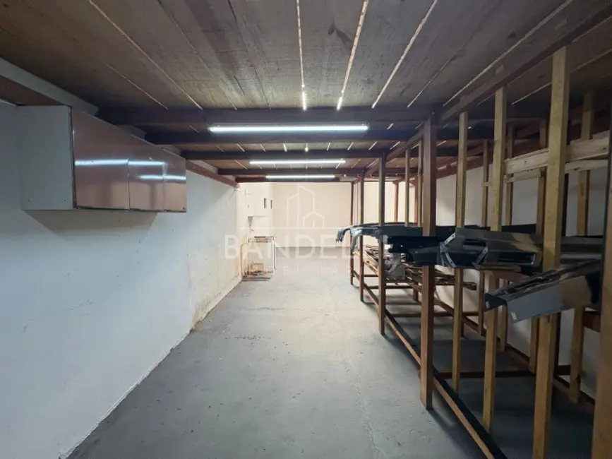 Sala Comercial para alugar, 305m2 em Vila Harmonia, Araraquara - SP - imagem 6 Foto 6 de Sala Comercial para alugar, 305m2 em Vila Harmonia, Araraquara - SP