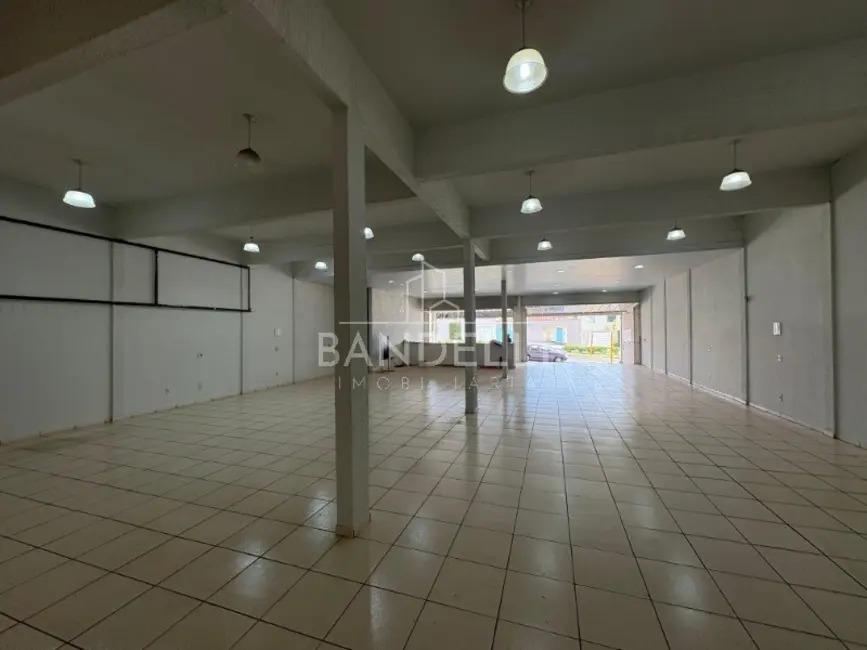 Sala Comercial para alugar, 305m2 em Vila Harmonia, Araraquara - SP - imagem 5 Foto 5 de Sala Comercial para alugar, 305m2 em Vila Harmonia, Araraquara - SP