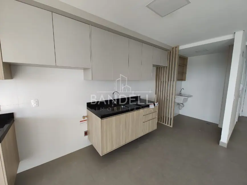 Apartamento com 3 quartos para alugar, 111m2 em Vila Ferroviária, Araraquara - SP - imagem 8 Foto 8 de Apartamento com 3 quartos para alugar, 111m2 em Vila Ferroviária, Araraquara - SP