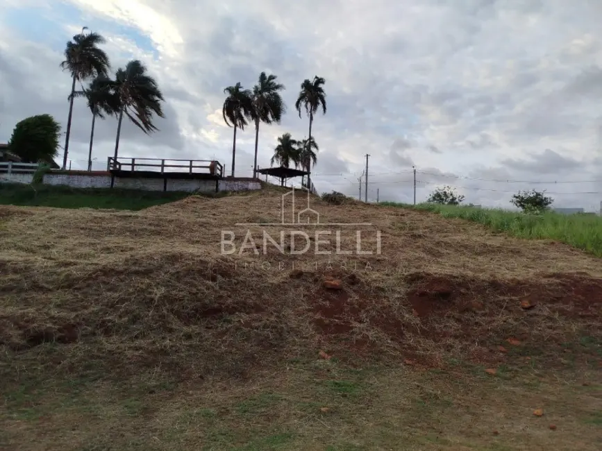 Foto 1 de Terreno / Lote à venda em Parque Laranjeiras, Araraquara - SP