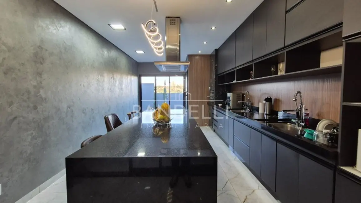 Foto 8 de Casa de Condomínio com 3 quartos à venda, 143m2 em Parque Laranjeiras, Araraquara - SP