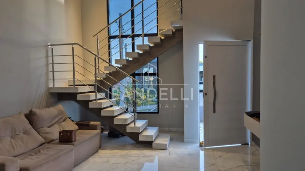 Foto 2 de Casa de Condomínio com 3 quartos à venda, 143m2 em Parque Laranjeiras, Araraquara - SP