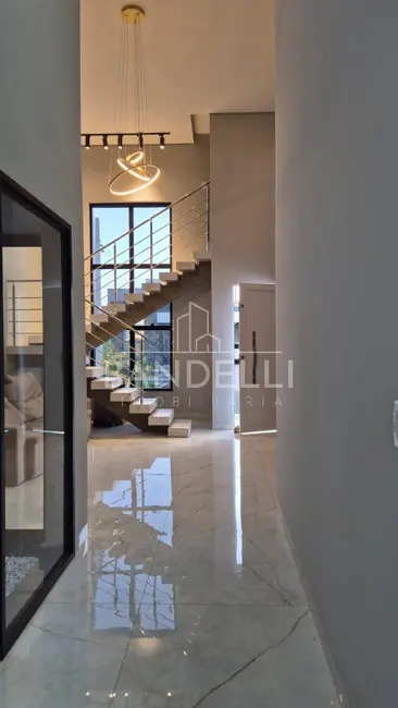 Foto 4 de Casa de Condomínio com 3 quartos à venda, 143m2 em Parque Laranjeiras, Araraquara - SP