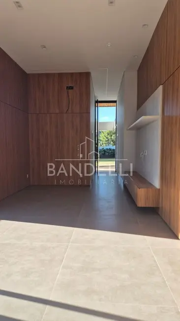 Casa de Condomínio com 3 quartos à venda, 262m2 em Jardim Salto Grande, Araraquara - SP - imagem 7 Foto 7 de Casa de Condomínio com 3 quartos à venda, 262m2 em Jardim Salto Grande, Araraquara - SP