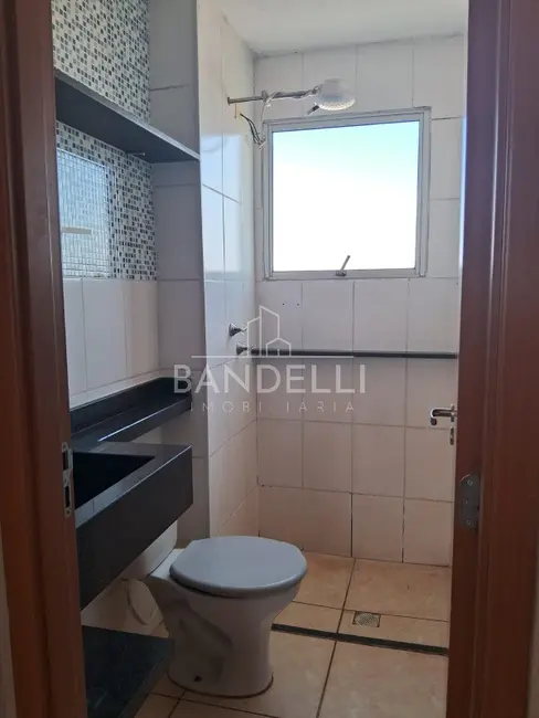 Apartamento com 2 quartos para alugar, 43m2 em Parque Residencial Iguatemi, Araraquara - SP - imagem 8 Foto 8 de Apartamento com 2 quartos para alugar, 43m2 em Parque Residencial Iguatemi, Araraquara - SP