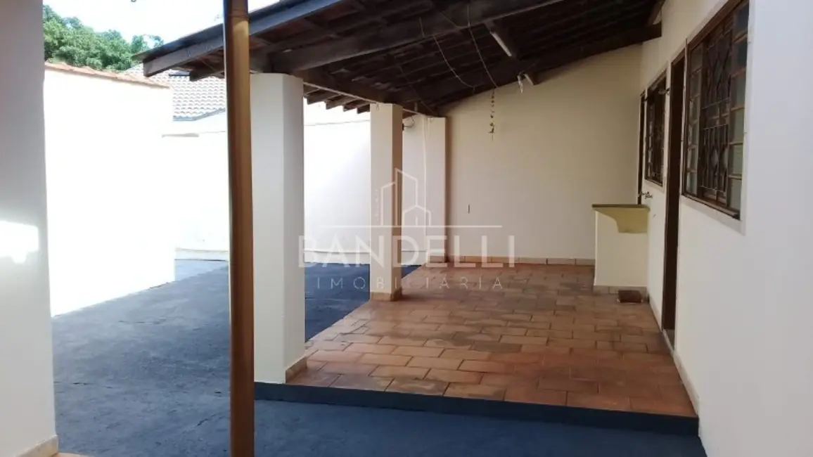 Casa com 4 quartos à venda, 252m2 em Jardim Imperador, Araraquara - SP - imagem 4 Foto 4 de Casa com 4 quartos à venda, 252m2 em Jardim Imperador, Araraquara - SP