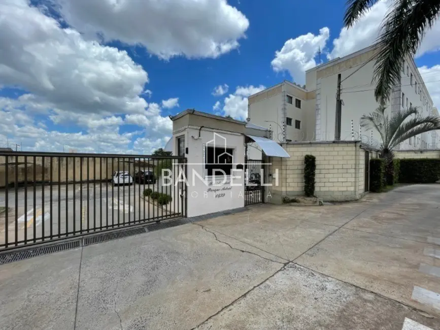 Foto 1 de Apartamento com 2 quartos para alugar, 45m2 em Vila Xavier (Vila Xavier), Araraquara - SP