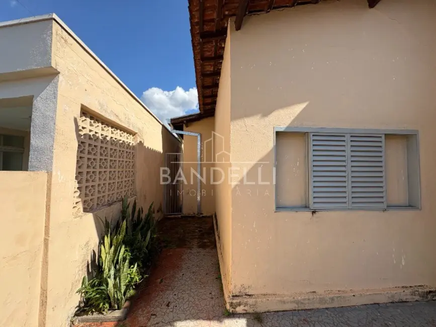 Foto 6 de Casa com 2 quartos à venda, 137m2 em Centro, Araraquara - SP