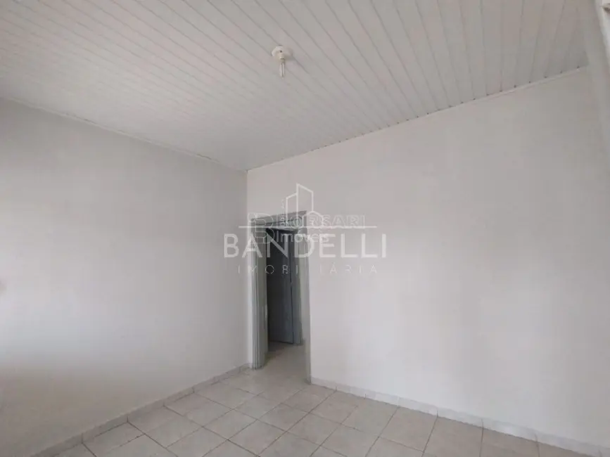 Casa com 2 quartos à venda, 137m2 em Centro, Araraquara - SP - imagem 4 Foto 4 de Casa com 2 quartos à venda, 137m2 em Centro, Araraquara - SP