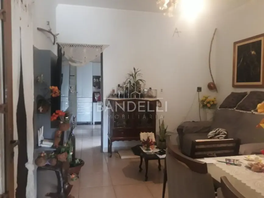 Casa com 3 quartos à venda, 118m2 em Jardim Águas do Paiol, Araraquara - SP - imagem 6 Foto 6 de Casa com 3 quartos à venda, 118m2 em Jardim Águas do Paiol, Araraquara - SP