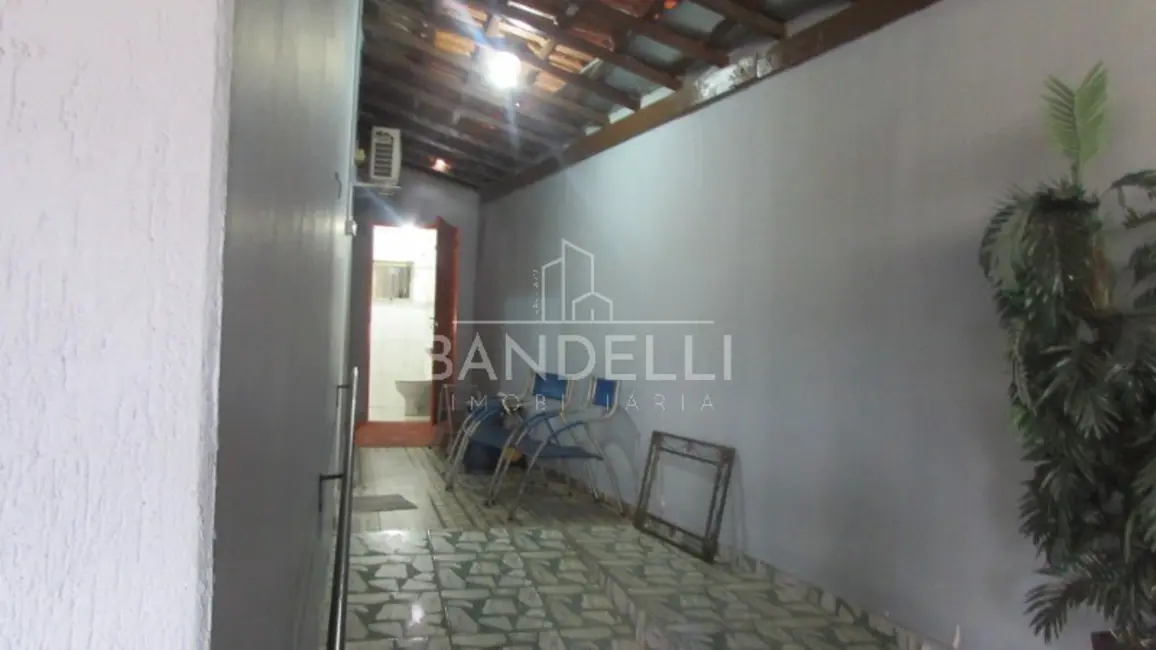 Casa com 3 quartos à venda, 187m2 em Vila Xavier (Vila Xavier), Araraquara - SP - imagem 3 Foto 3 de Casa com 3 quartos à venda, 187m2 em Vila Xavier (Vila Xavier), Araraquara - SP