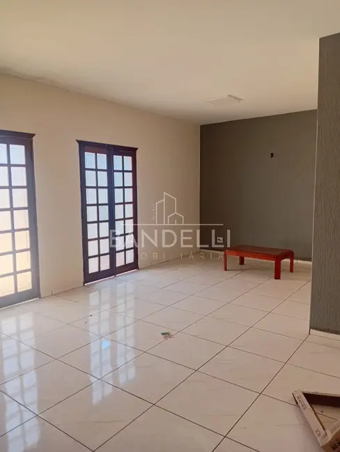 Casa com 3 quartos à venda, 215m2 em Vila Bela Vista, Araraquara - SP - imagem 8 Foto 8 de Casa com 3 quartos à venda, 215m2 em Vila Bela Vista, Araraquara - SP