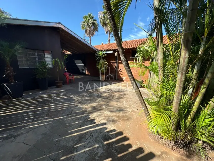 Foto 8 de Chácara com 7 quartos à venda, 926m2 em Jardim Arco-Íris, Araraquara - SP