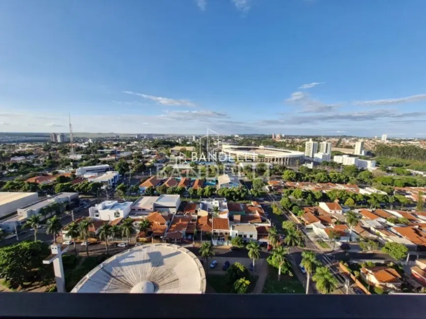Foto 9 de Apartamento com 3 quartos para alugar, 111m2 em Vila Ferroviária, Araraquara - SP