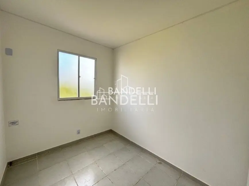 Foto 8 de Apartamento com 2 quartos para alugar, 47m2 em Vila Melhado, Araraquara - SP