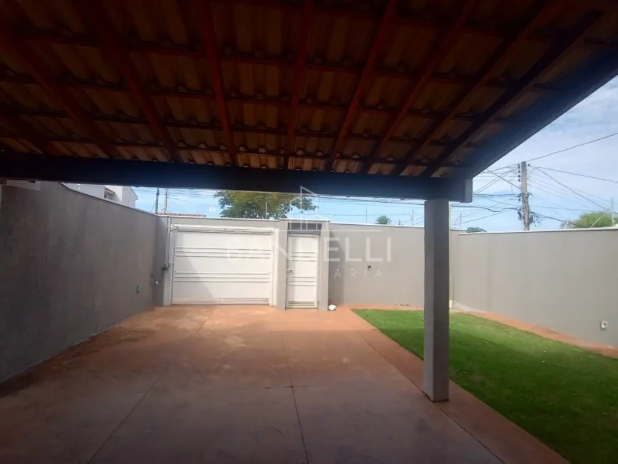 Foto 2 de Casa com 3 quartos à venda, 135m2 em Residencial Cambuy, Araraquara - SP
