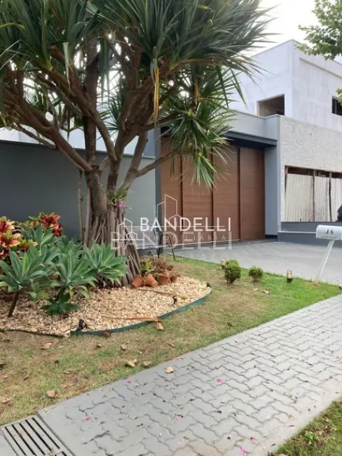 Foto 3 de Casa de Condomínio com 3 quartos à venda, 154m2 em Residencial Village Damha II, Araraquara - SP