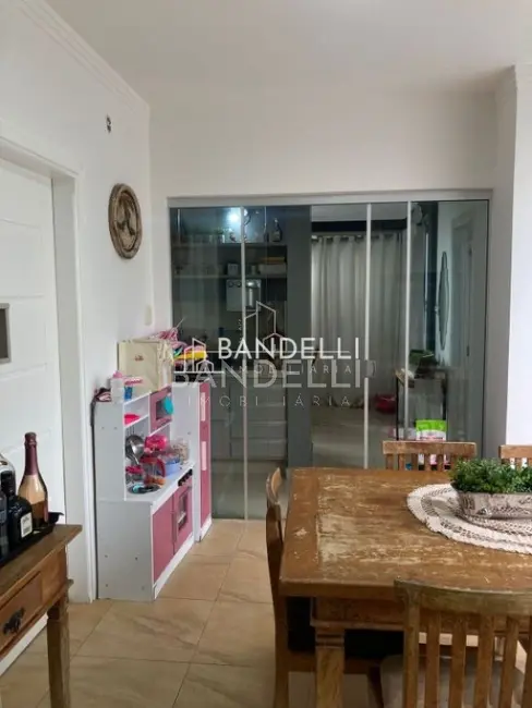 Foto 9 de Casa de Condomínio com 3 quartos à venda, 154m2 em Residencial Village Damha II, Araraquara - SP