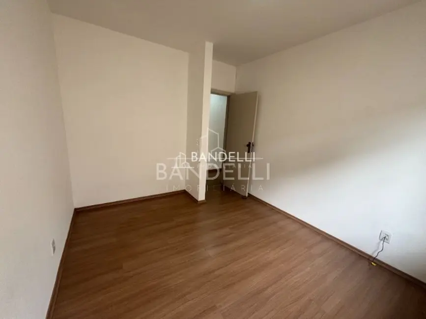 Sala Comercial com 4 quartos à venda e para alugar, 319m2 em Vila José Bonifácio, Araraquara - SP - imagem 5 Foto 5 de Sala Comercial com 4 quartos à venda e para alugar, 319m2 em Vila José Bonifácio, Araraquara - SP