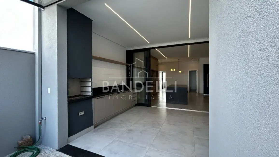 Casa de Condomínio com 3 quartos à venda, 157m2 em Parque Laranjeiras, Araraquara - SP - imagem 7 Foto 7 de Casa de Condomínio com 3 quartos à venda, 157m2 em Parque Laranjeiras, Araraquara - SP