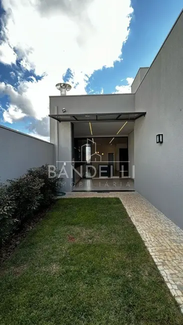 Casa de Condomínio com 3 quartos à venda, 157m2 em Parque Laranjeiras, Araraquara - SP - imagem 8 Foto 8 de Casa de Condomínio com 3 quartos à venda, 157m2 em Parque Laranjeiras, Araraquara - SP