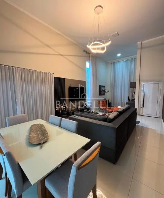 Foto 1 de Casa de Condomínio com 3 quartos à venda, 179m2 em Quinta do Salto Residence, Araraquara - SP