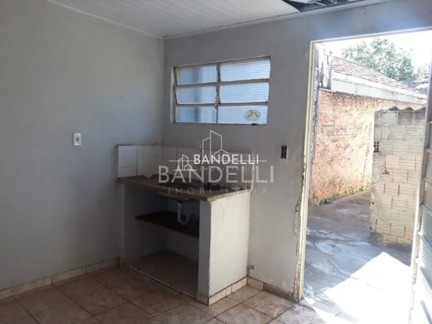 Casa com 3 quartos à venda, 125m2 em Jardim Floridiana (Vila Xavier), Araraquara - SP - imagem 5 Foto 5 de Casa com 3 quartos à venda, 125m2 em Jardim Floridiana (Vila Xavier), Araraquara - SP