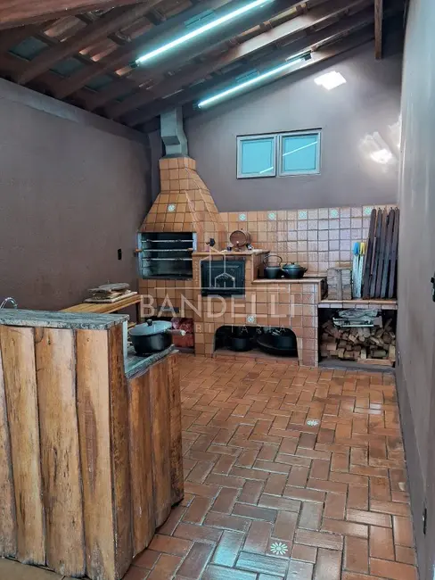 Casa com 4 quartos à venda, 156m2 em Jardim Arangá, Araraquara - SP - imagem 9 Foto 9 de Casa com 4 quartos à venda, 156m2 em Jardim Arangá, Araraquara - SP