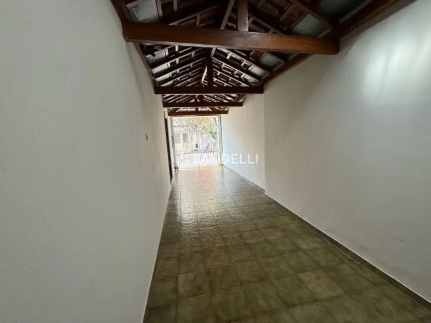 Casa com 3 quartos à venda, 171m2 em Jardim Ártico, Araraquara - SP - imagem 4 Foto 4 de Casa com 3 quartos à venda, 171m2 em Jardim Ártico, Araraquara - SP