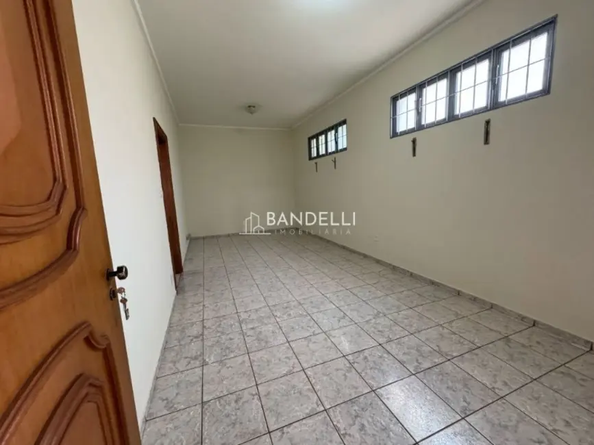 Casa com 3 quartos à venda, 171m2 em Jardim Ártico, Araraquara - SP - imagem 2 Foto 2 de Casa com 3 quartos à venda, 171m2 em Jardim Ártico, Araraquara - SP
