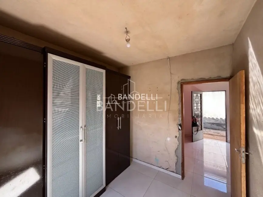 Casa com 3 quartos à venda, 109m2 em Vila Harmonia, Araraquara - SP - imagem 8 Foto 8 de Casa com 3 quartos à venda, 109m2 em Vila Harmonia, Araraquara - SP